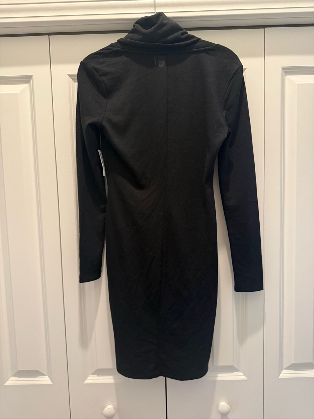 Old Navy Black Long-Sleeve Cowl Neck Dress size small - Picture 3 of 6